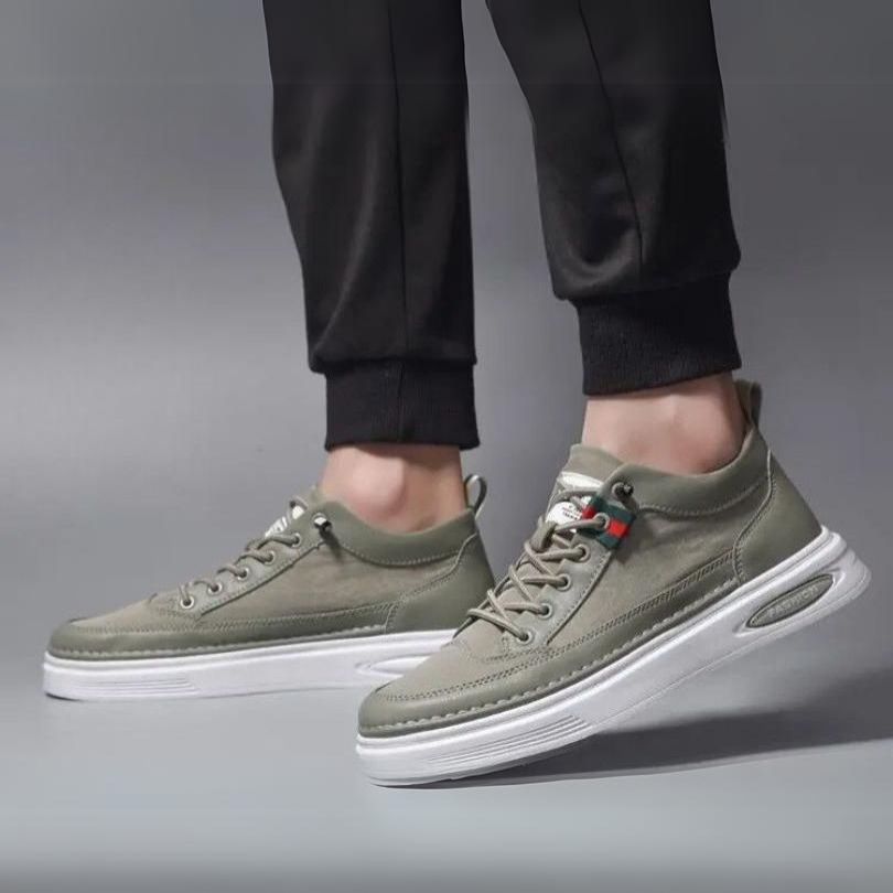 Men's Orthopedic Sneakers with Ergonomic Design and Cushioned Sole