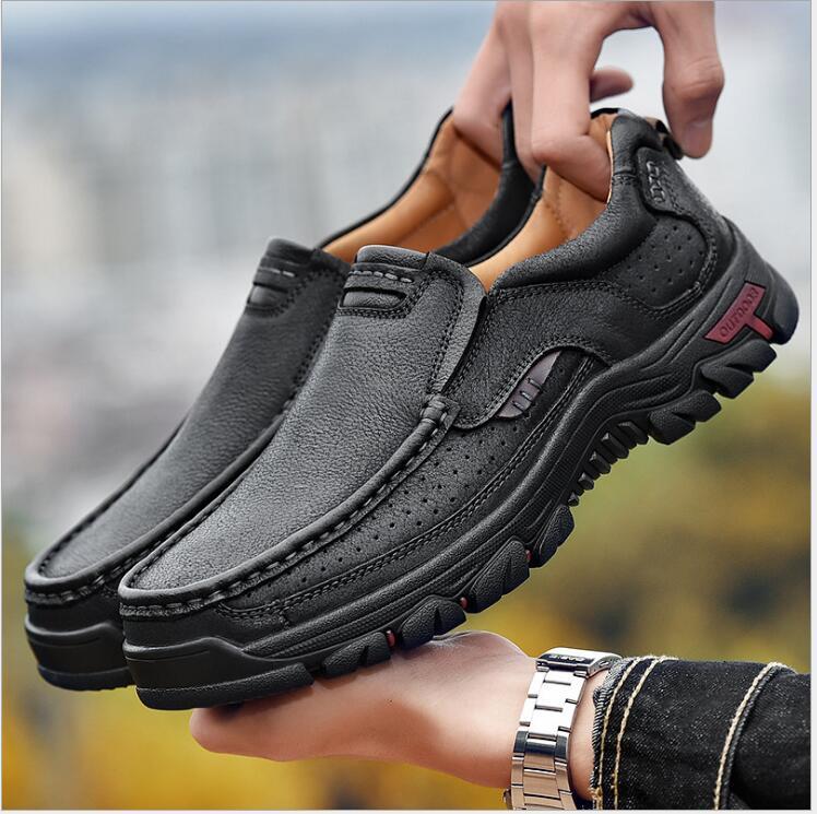 Men's Orthopedic Shoes with Elastic Inserts and Non Slip Sole