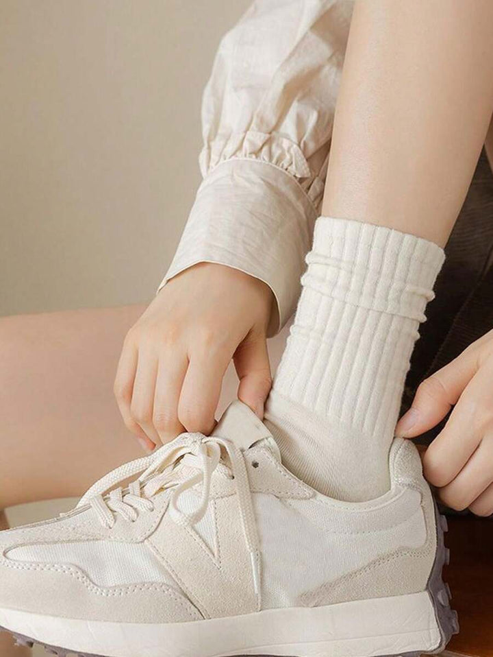 Women's Crew Socks with Ruffled Edge and Ribbed Texture