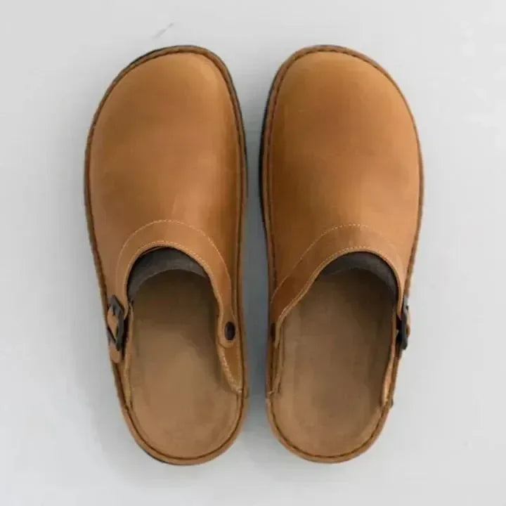 Men's Clogs with Adjustable Buckle and Ergonomic Footbed