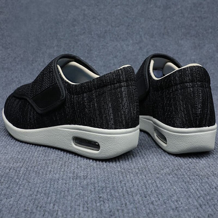 Men's Orthopedic Shoes with Wide Fit and Flexible Sole