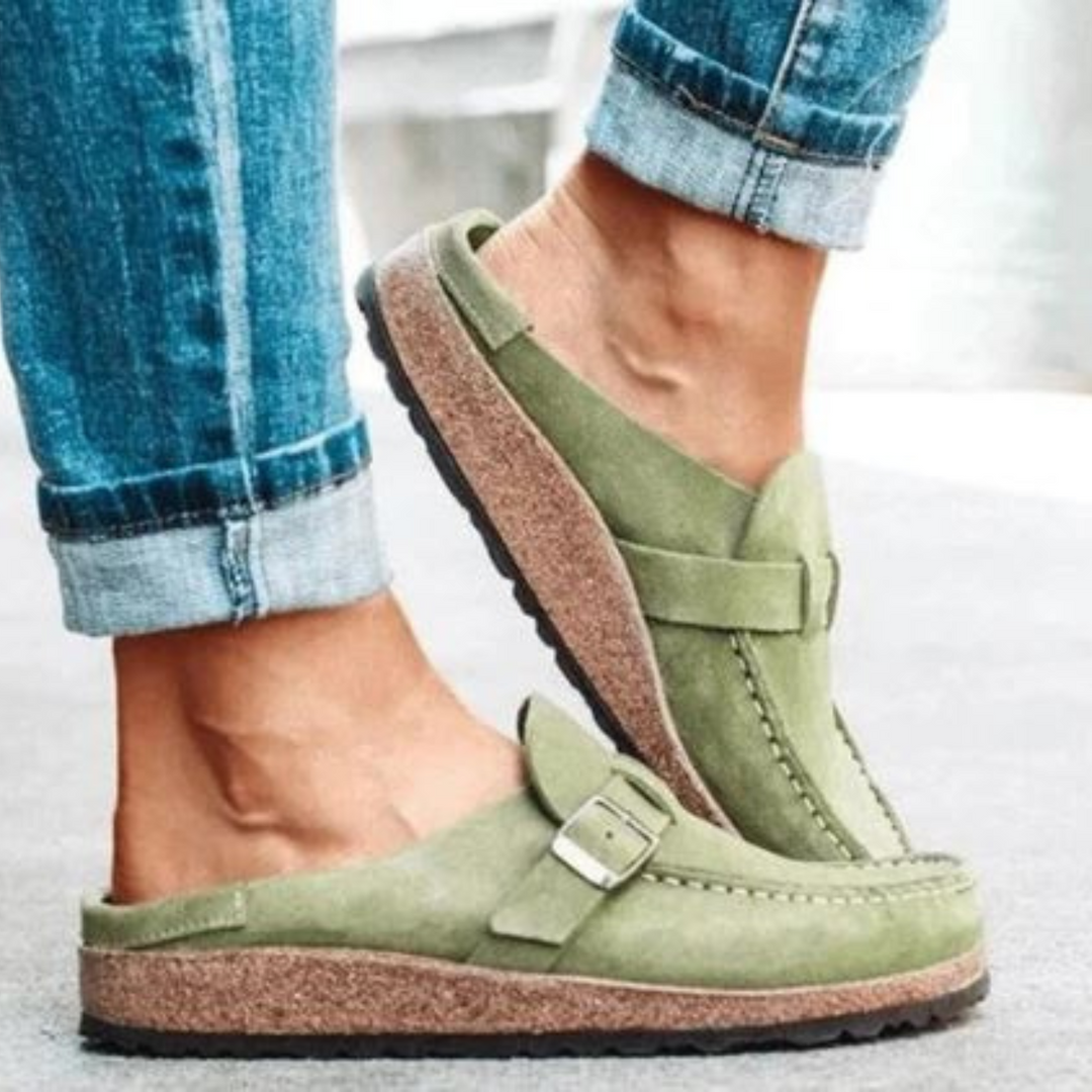 Men's Clogs with Cork Sole and Buckle Closure