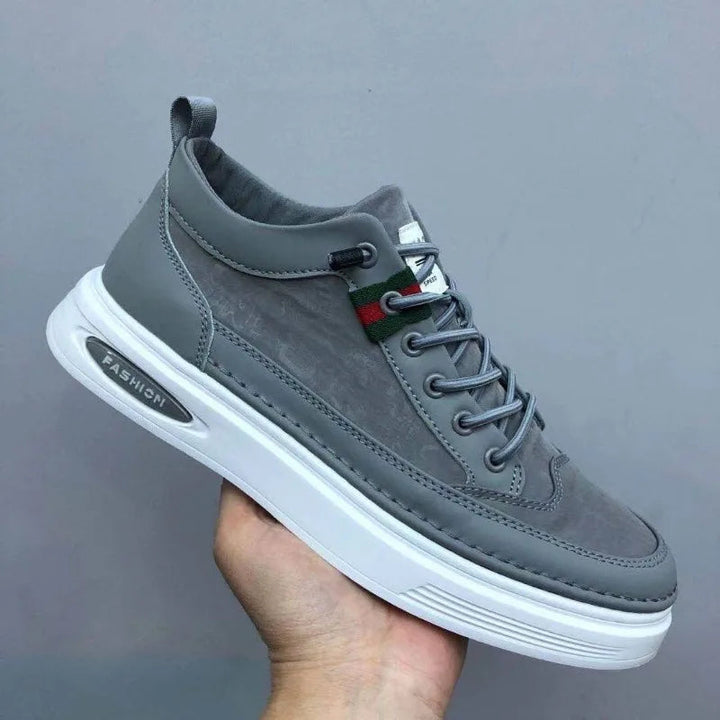 Men's Orthopedic Sneakers with Ergonomic Design and Cushioned Sole