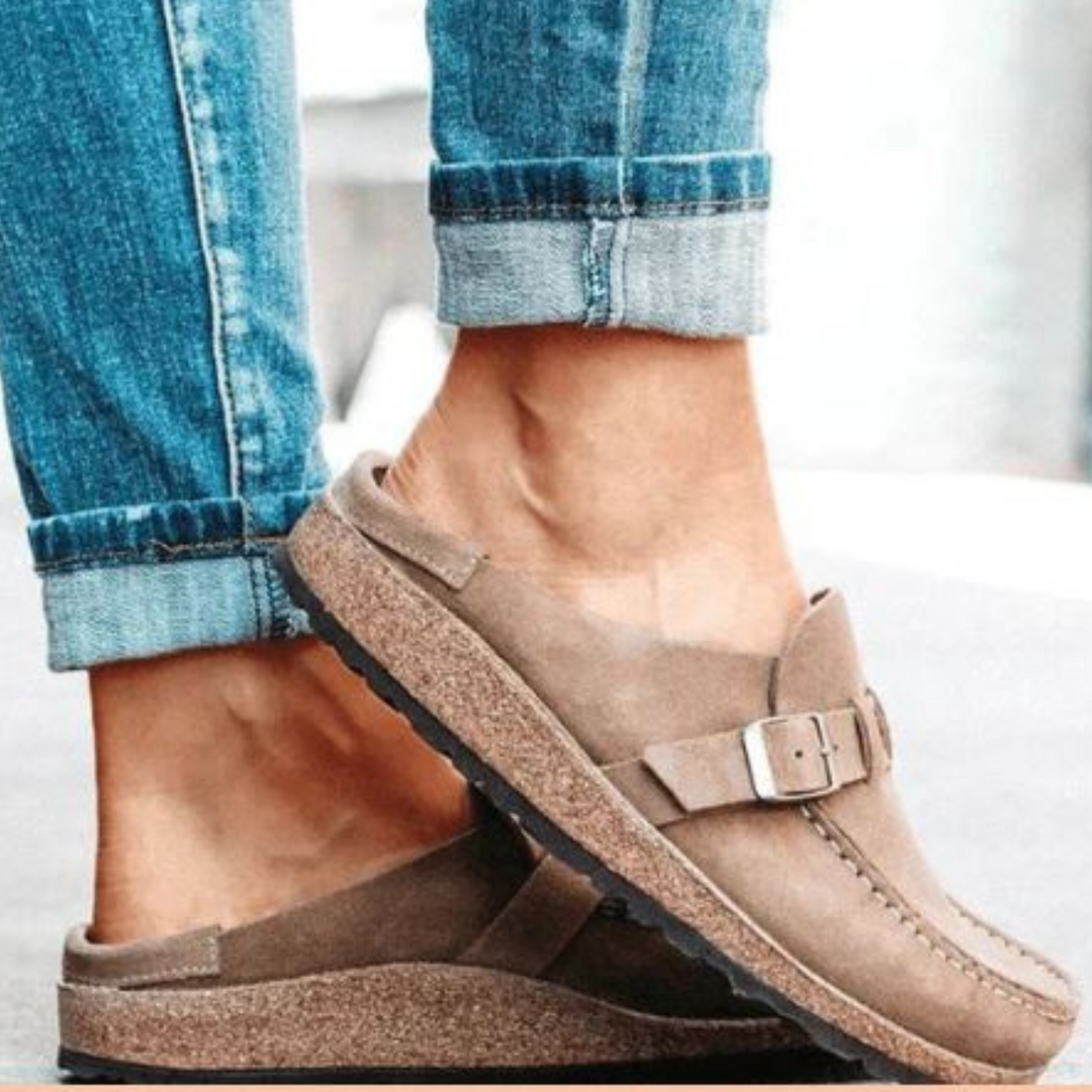 Men's Clogs with Cork Sole and Buckle Closure