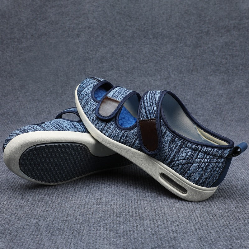 Men's Orthopedic Shoes with Wide Fit and Adjustable Straps