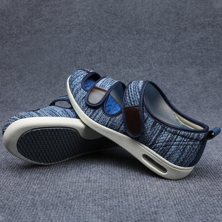 Men's Orthopedic Shoes with Wide Fit and Adjustable Straps