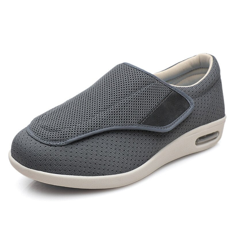 Men's Orthopedic Shoes with Wide Fit and Flexible Sole