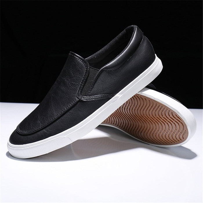 Men's Slip-On Sneakers Elastic Gusset White Sole