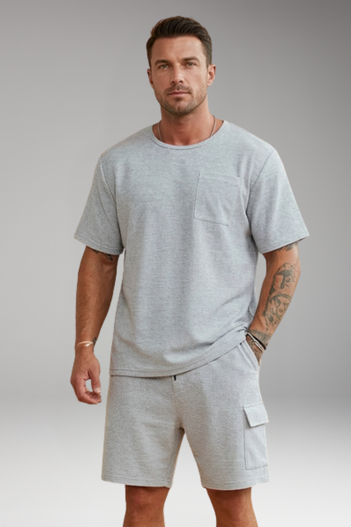 Men's 2-Piece Set with Round Neck for Summer