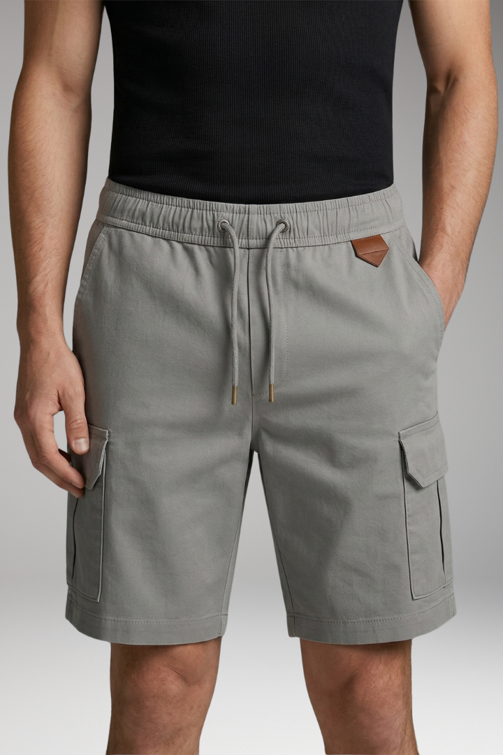 Men's Cargo Shorts with Elastic Waistband and Cargo Pocket