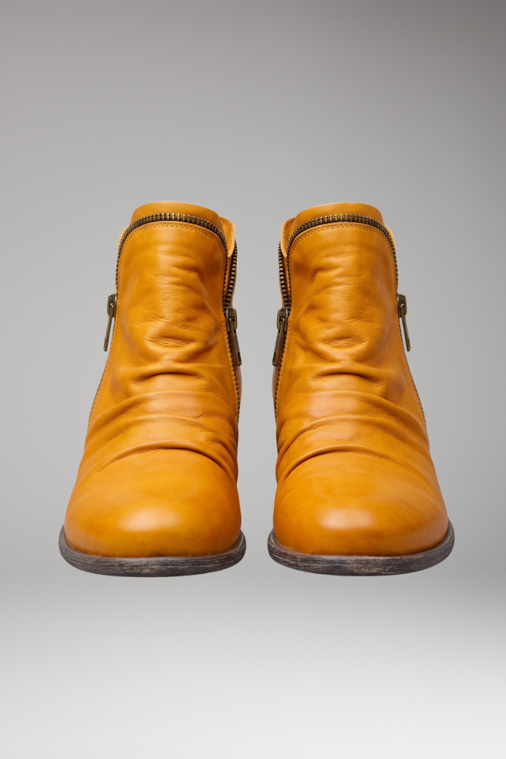 Men's Orthopedic Boots with Cushioned Linings and Structured Soles
