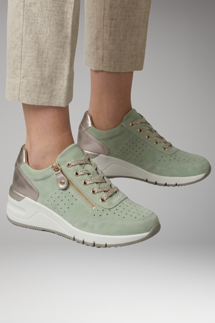 Men's Orthopedic Sneakers with Cushioned Lining and Non-Slip Soles