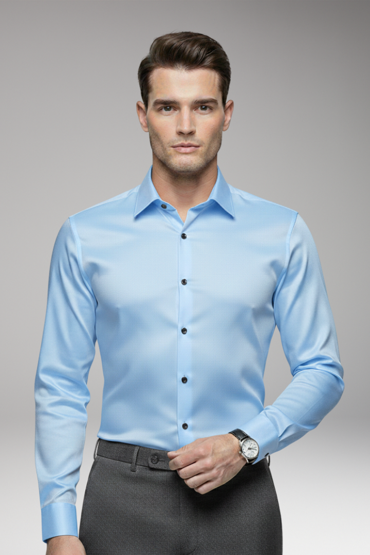 Men's Shirt with Pointed Collar and Button Closure