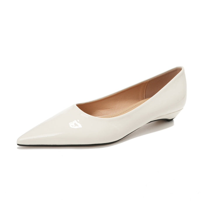 Women's Pointed-Toe Ballet Flats with Glossy Patent Finish