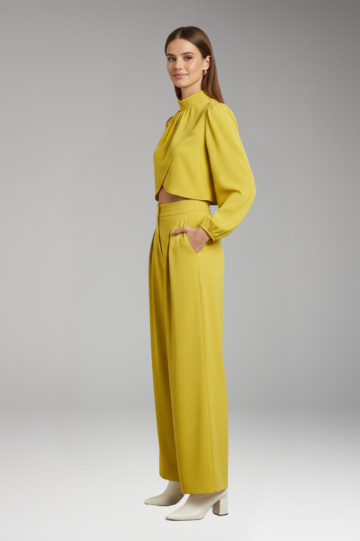 Women's 2-Piece Set with High Neckline for All-Season Wear