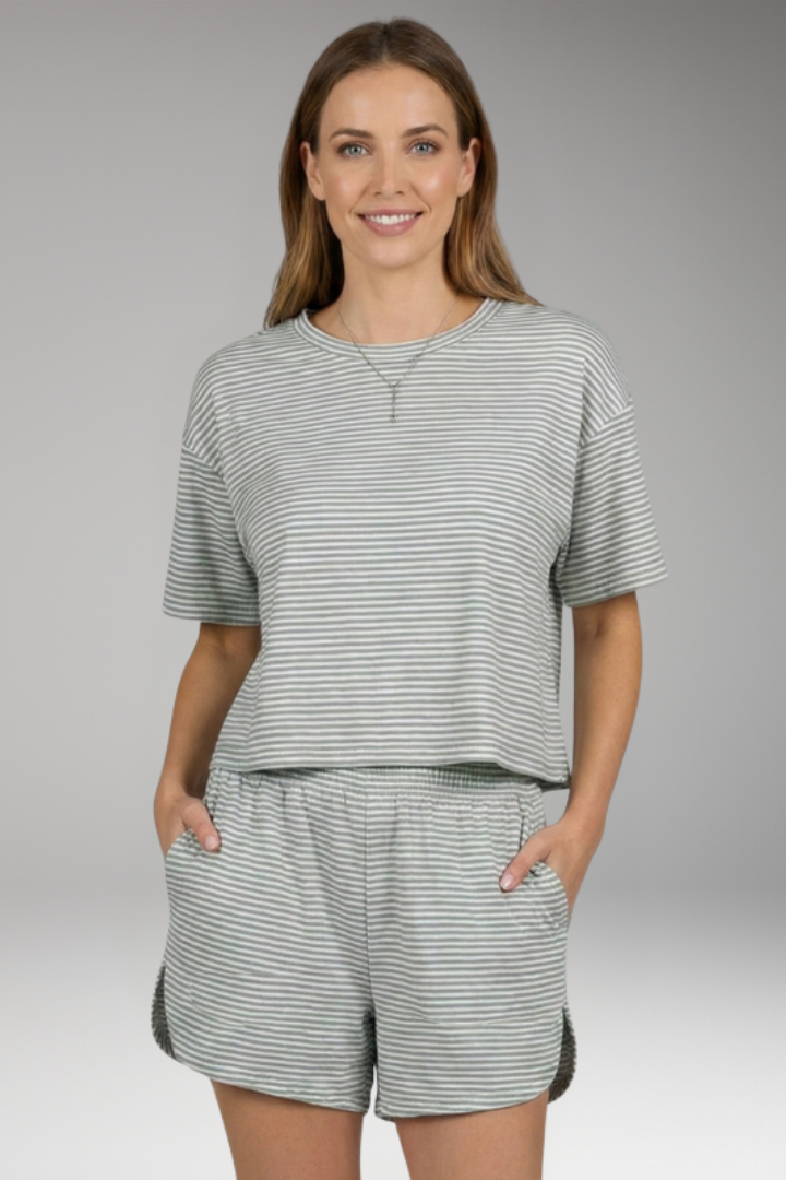 Women's 2-Piece Set with Round Neck for Summer