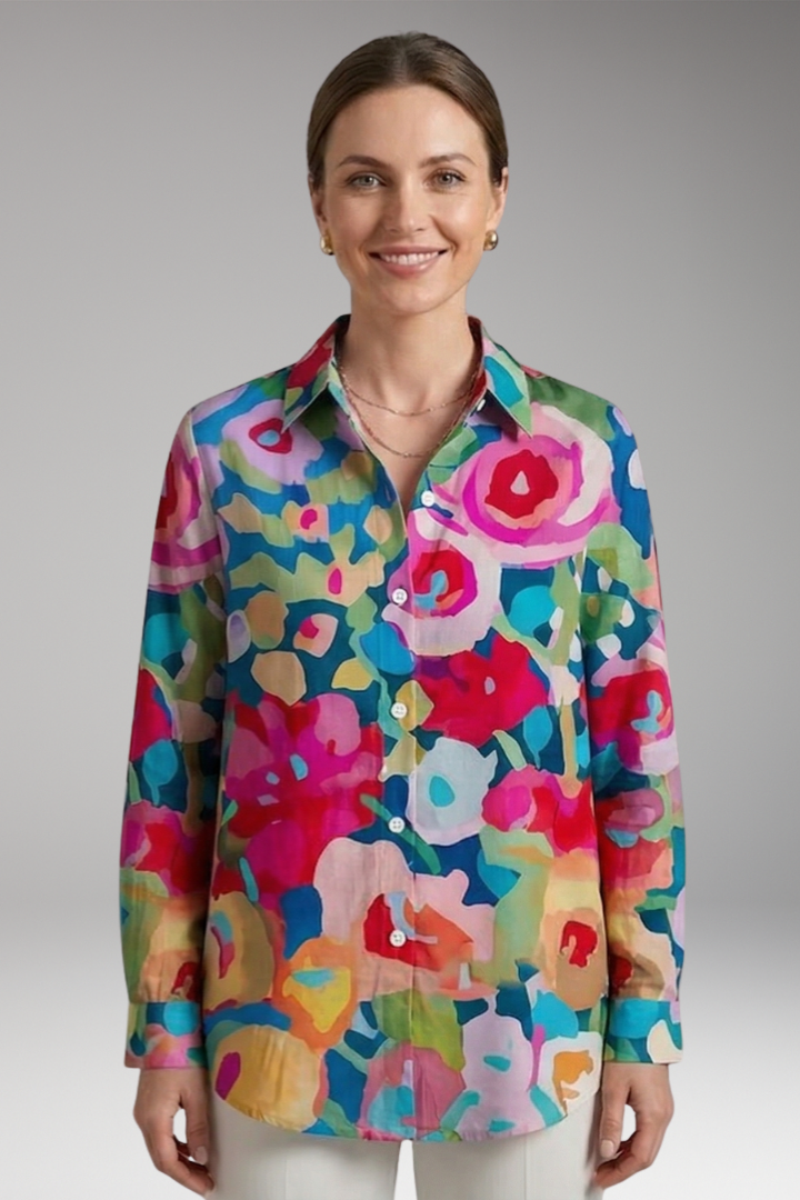 Women's Blouse with Collar and Button Closure