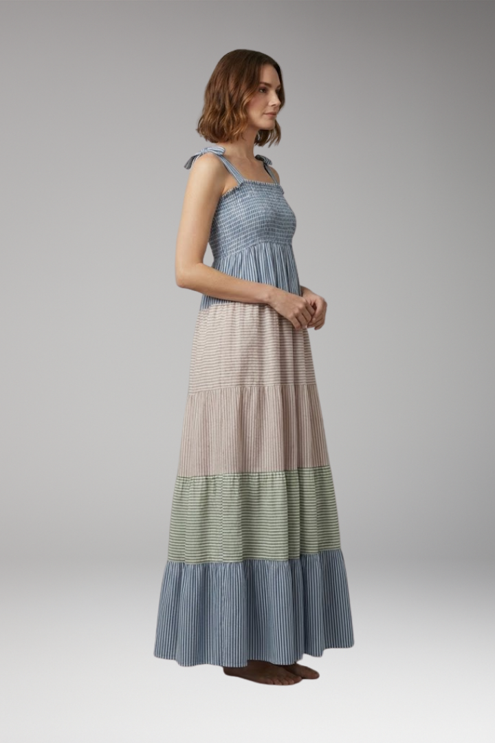 Women's Bohemian Maxi Dress with Flowing Design and Unique Cut
