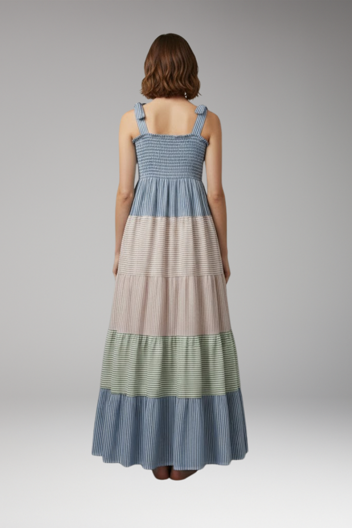 Women's Bohemian Maxi Dress with Flowing Design and Unique Cut