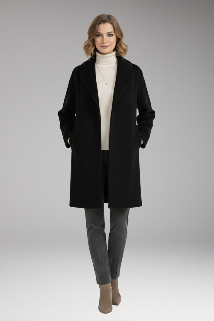 Women's Coat with Wide Collar and Long Sleeves