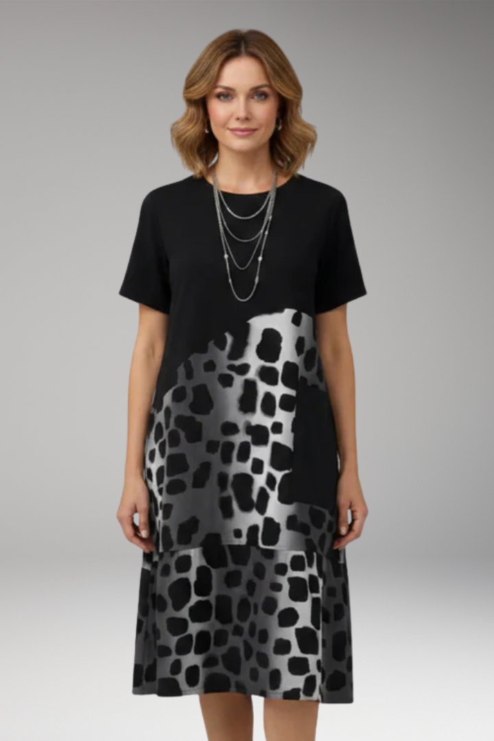 Women's Dress with Short Sleeves and Patterned Panels