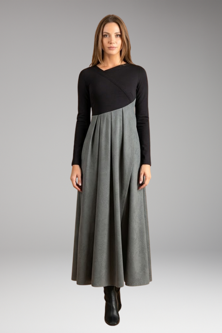Women's Elegant Midi Dress with A-Line Cut and Pleated Skirt