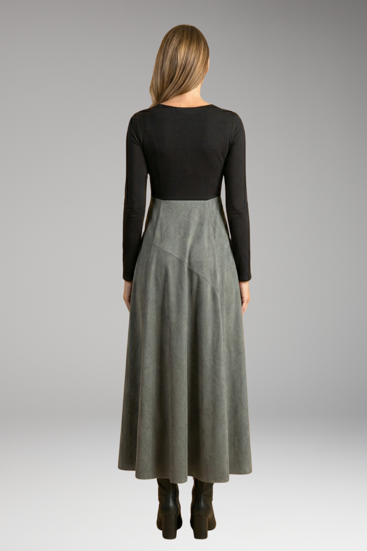 Women's Elegant Midi Dress with A-Line Cut and Pleated Skirt