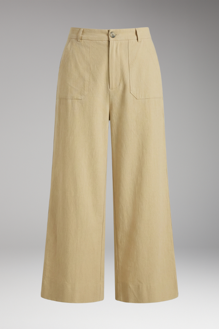Women's High-Waisted Relaxed Trousers with Side Pockets and Zipper Fly