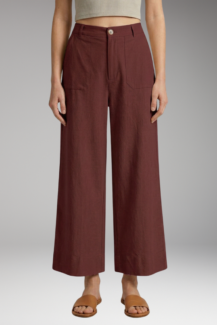 Women's High-Waisted Relaxed Trousers with Side Pockets and Zipper Fly