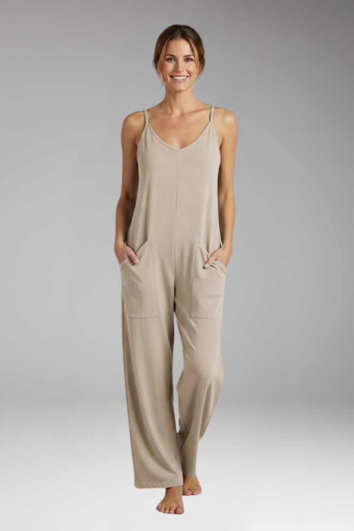 Women's Jumpsuit with Shoulder Straps for Everyday Wear