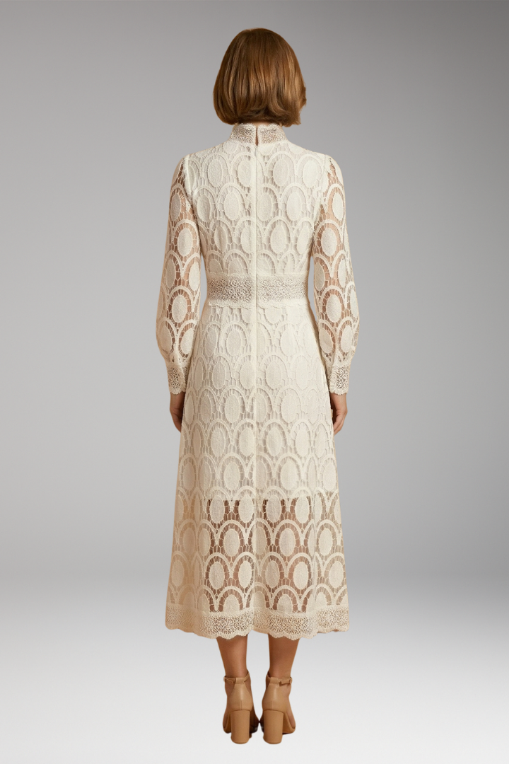 Women's Lace Maxi Dress with Elegant Detailing and Flattering Fit