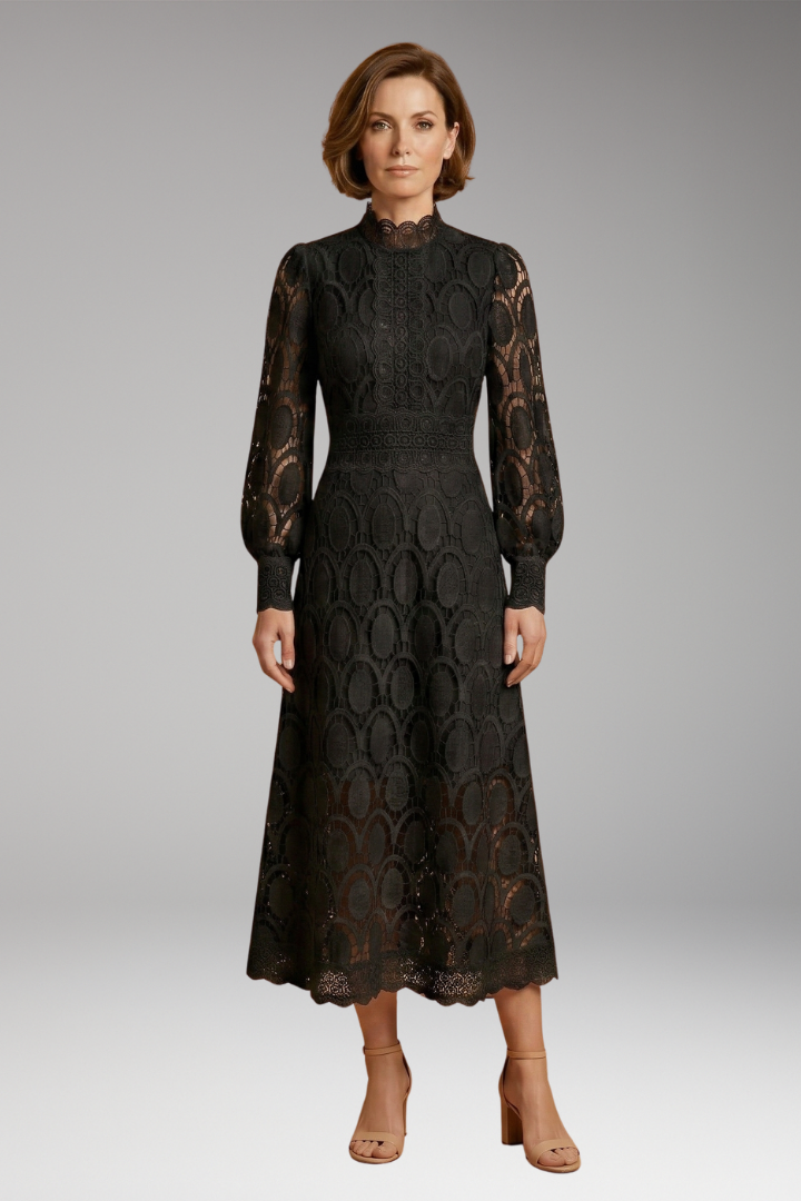 Women's Lace Maxi Dress with Elegant Detailing and Flattering Fit