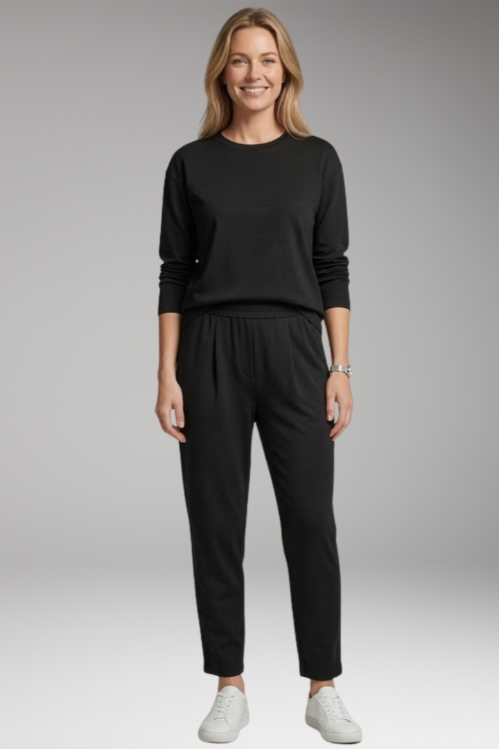 Women's Two Piece Set with Long Sleeves and Drawstring Pants