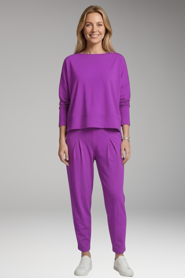 Women's Two Piece Set with Long Sleeves and Drawstring Pants