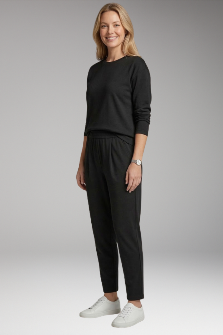 Women's Two Piece Set with Long Sleeves and Drawstring Pants