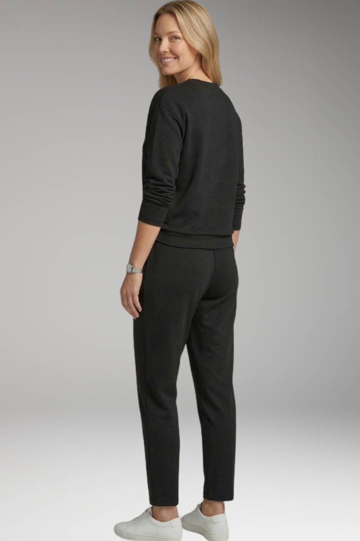 Women's Two Piece Set with Long Sleeves and Drawstring Pants