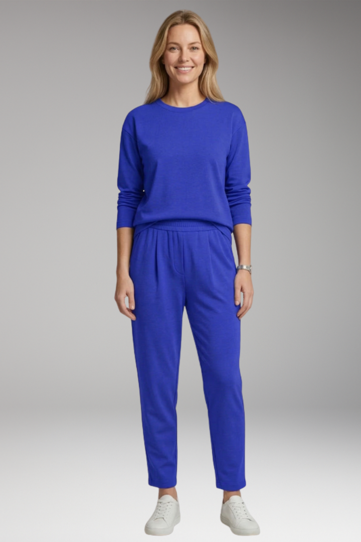 Women's Two Piece Set with Long Sleeves and Drawstring Pants
