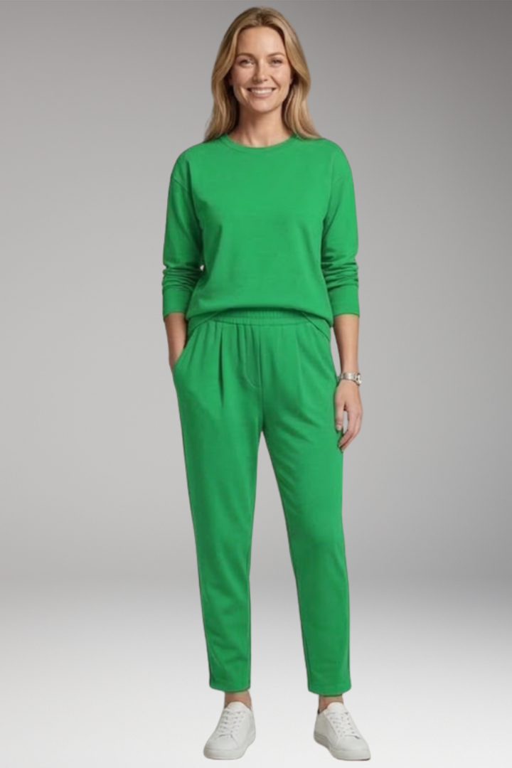 Women's Two Piece Set with Long Sleeves and Drawstring Pants