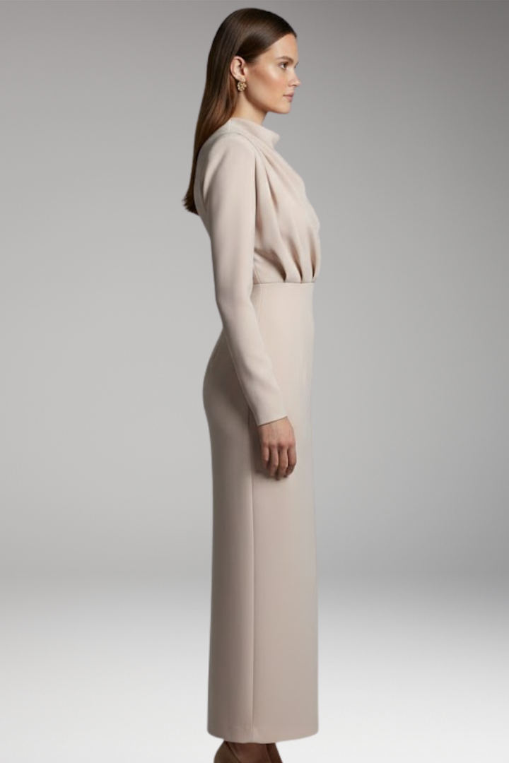 Women's Maxi Dress with Classic Design and Fit