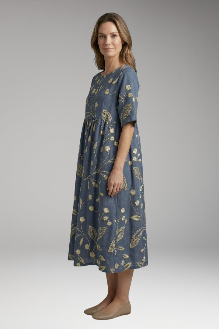 Women's Midi Dress with Round Neck and Short Sleeves