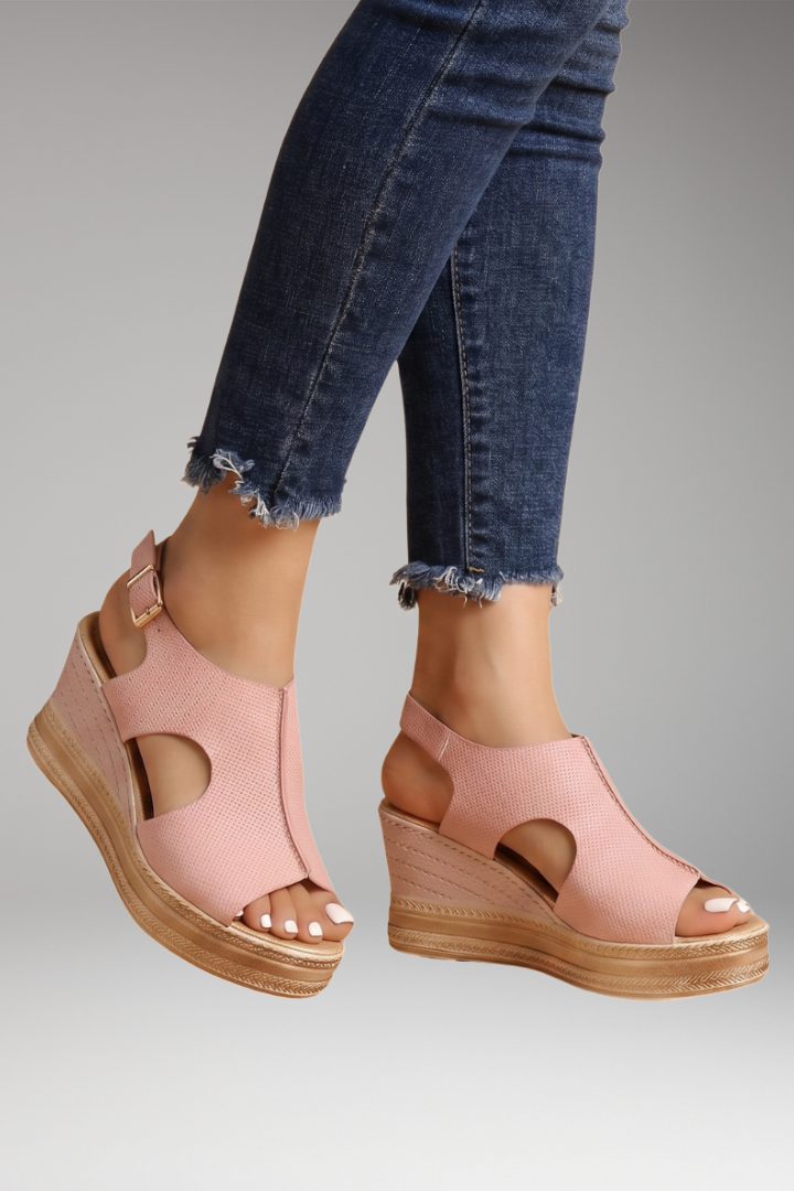 Women's Orthopaedic Sandals with Adjustable Straps and Cushioned Soles
