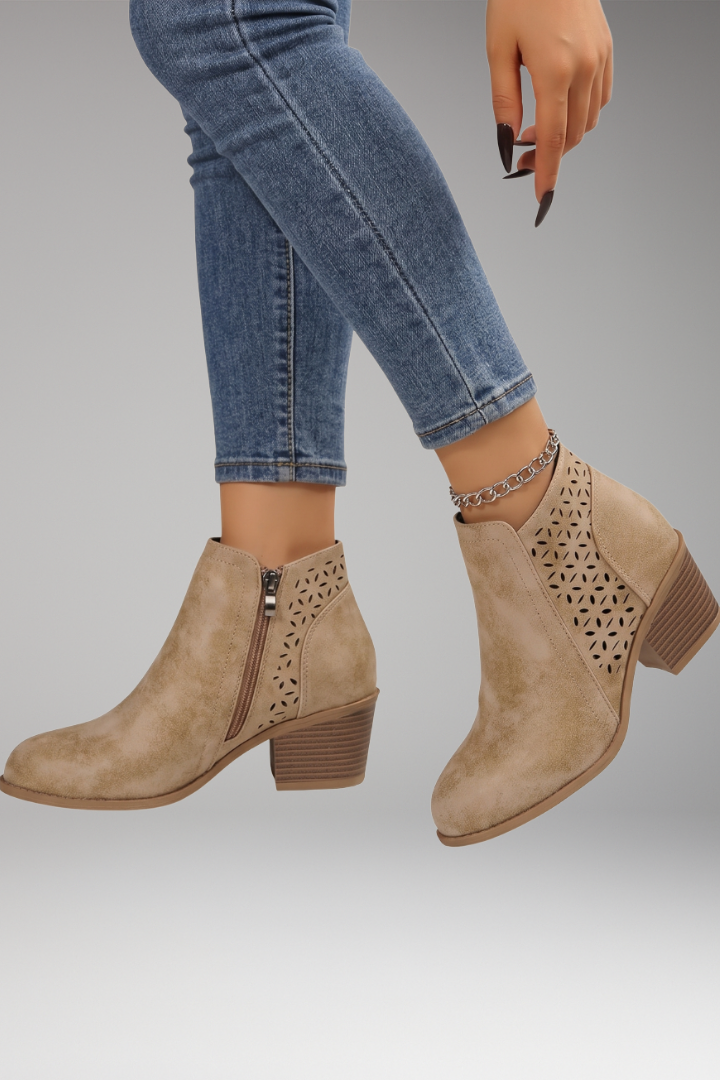 Women's Orthopedic Boots with Targeted Support and Breathable Comfort