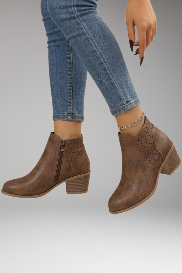Women's Orthopedic Boots with Targeted Support and Breathable Comfort
