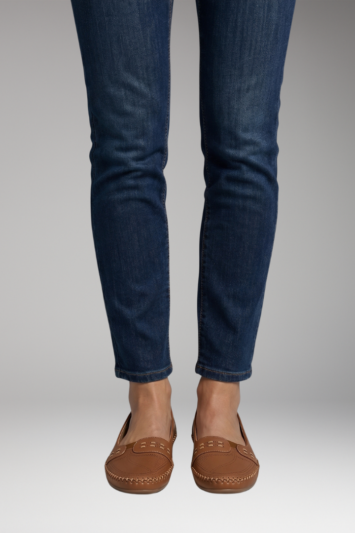 Women's Orthopedic Flats with Arch Support and Cushioned Insole