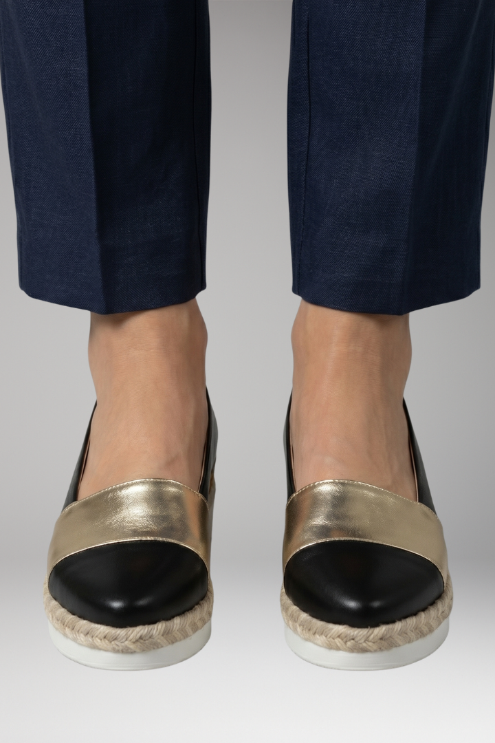 Women's Orthopedic Loafers with Cushioned Footbed and Shock-Absorbing Sole