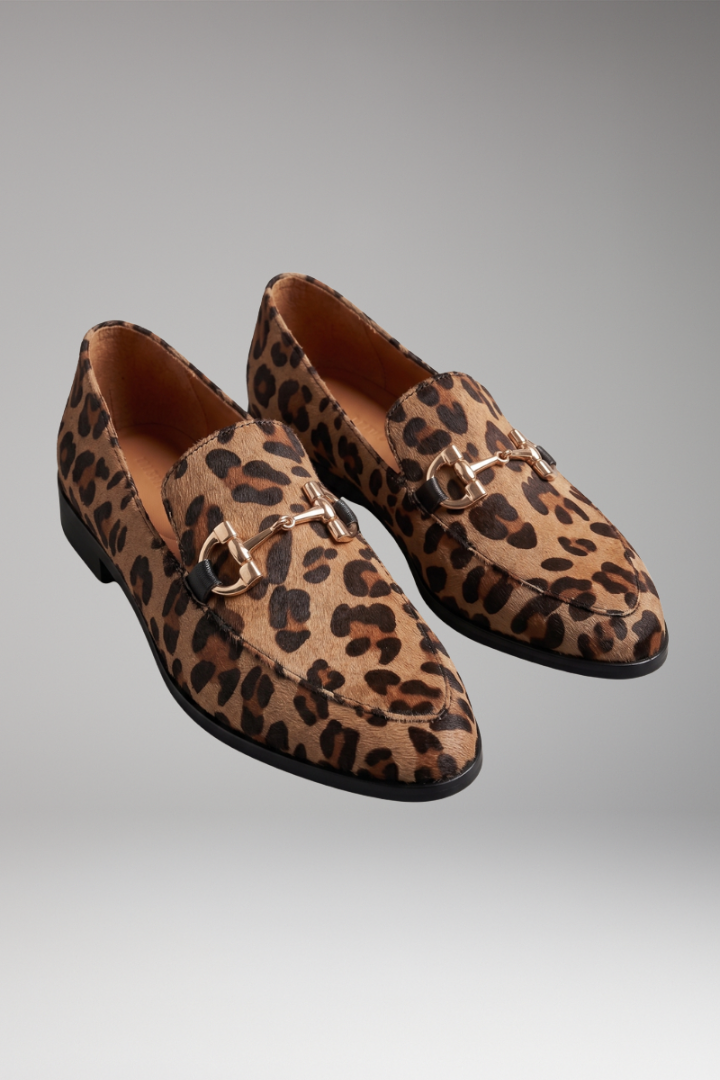 Women's Orthopedic Loafers with Pointed Toe and Comfortable Sole