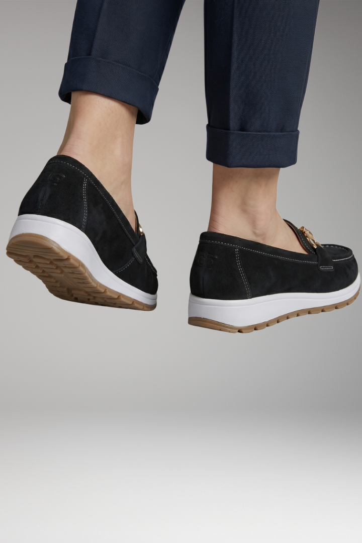 Women's Orthopedic Loafers with Slip-Resistant Sole and Ventilated Interior