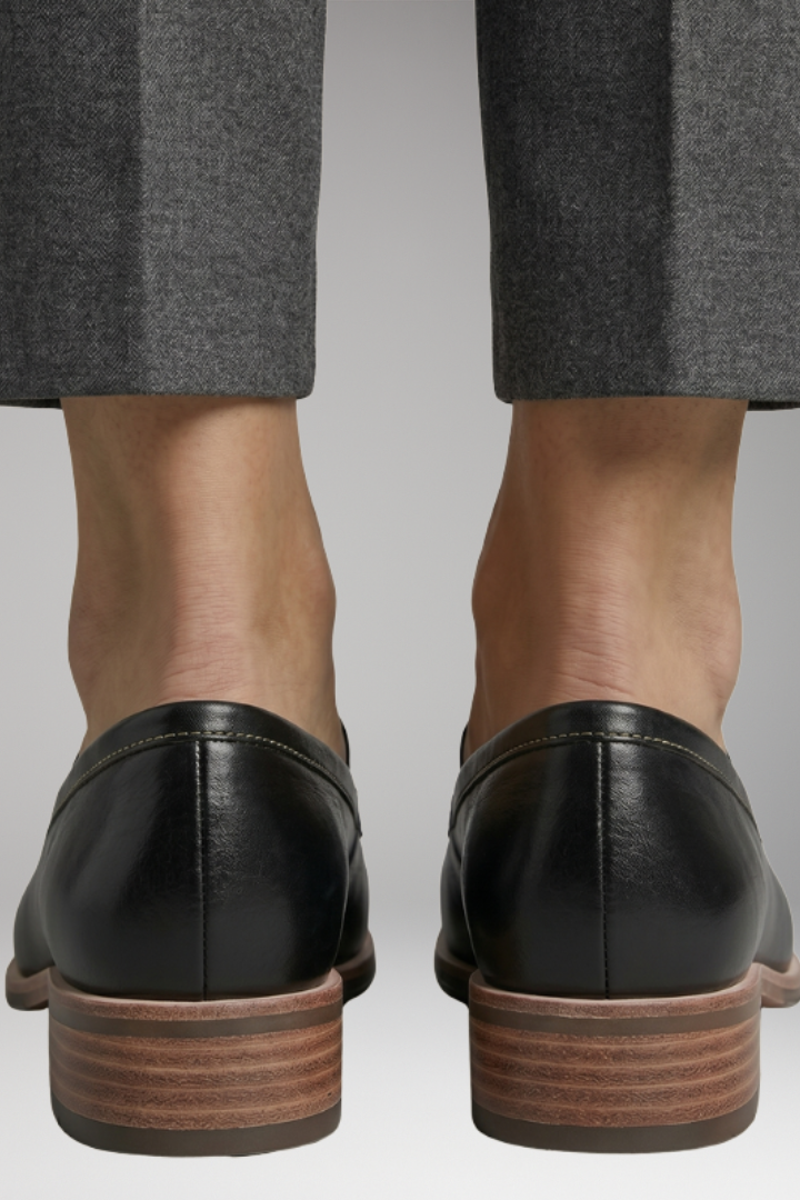 Women's Orthopedic Loafers with Supportive Insole and Versatile Design