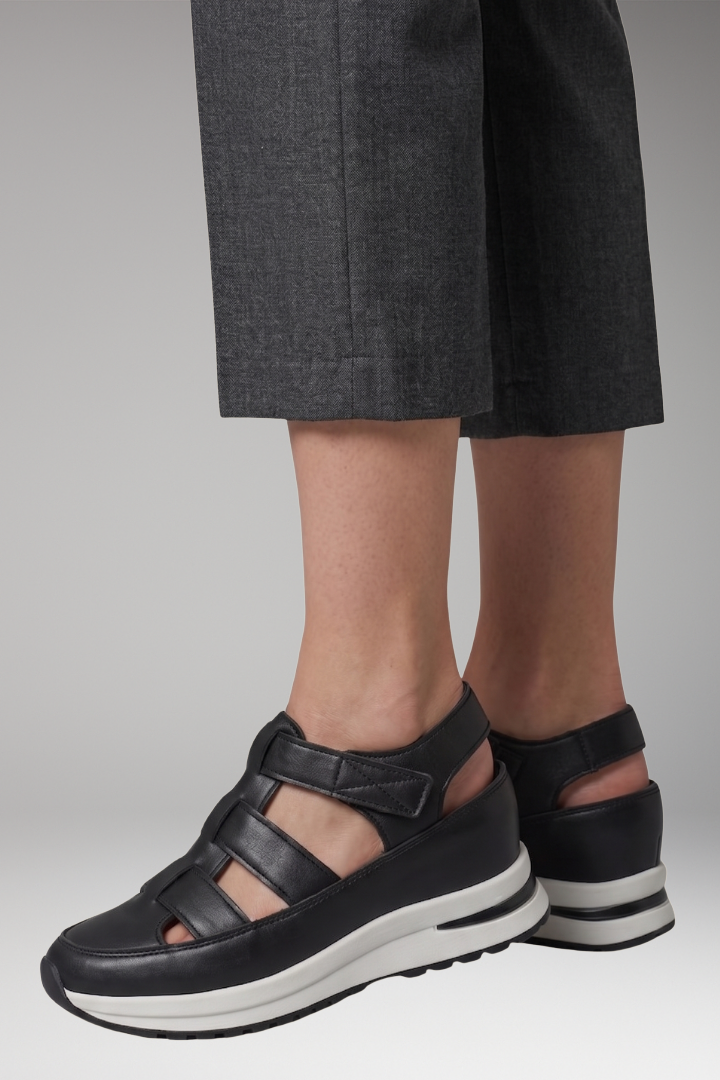 Women's Orthopedic Sandals with Arch Support and Non-Slip Sole