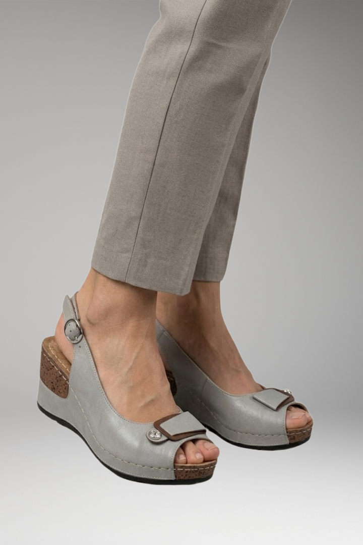 Women's Orthopedic Sandals with Cushioned Comfort and Ergonomic Support